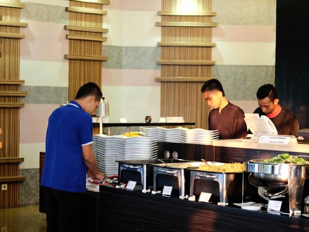 索拉斯玛琅酒店 外观 照片
